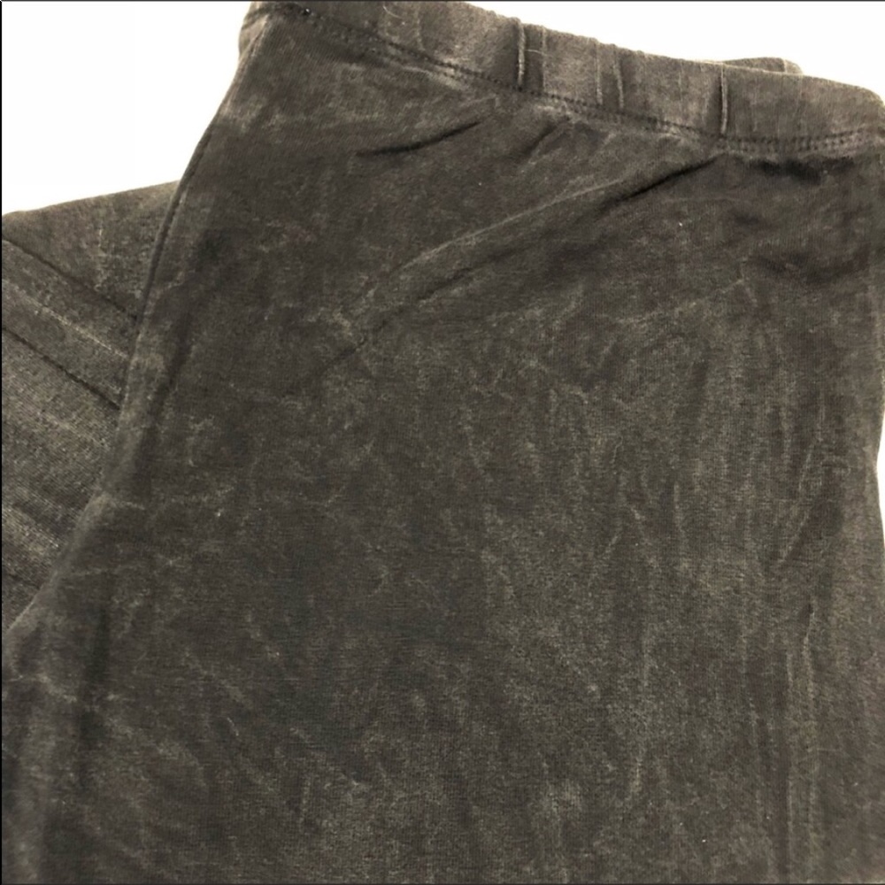 🌟 BUNDLE ONLY Vintage Wash Black Leggings - Picture 8 of 10